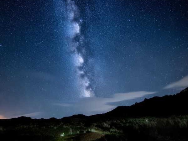 草原夜曲，悠扬旋律中的简谱导引